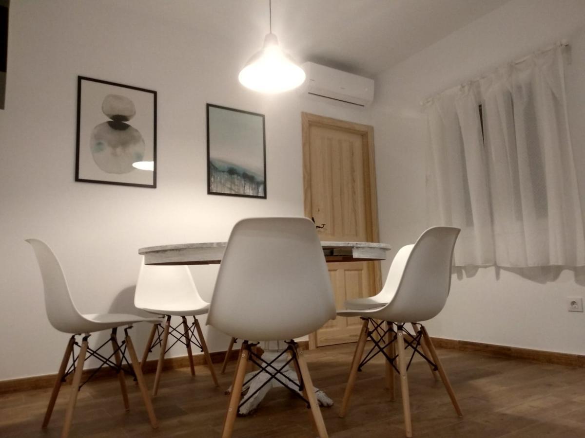 Apartamentos Ciempozuelos, Cerca Del Parque Warner Y Madrid Exteriör bild
